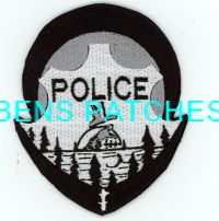 CANADA,QUEBEC,CHISASIBI POLICE SUBDUED 1